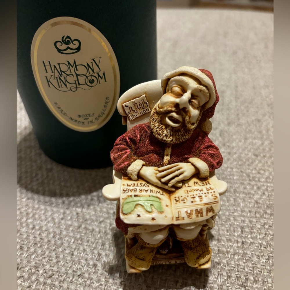 Harmony Kingdom 1998 Holiday Edition Jingle Bell Rock Santa Box Figurine